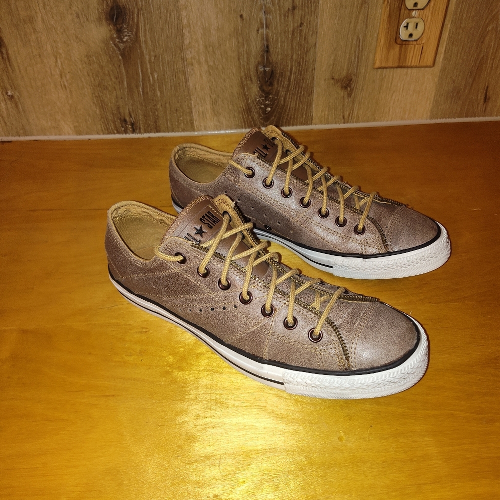 Converse Leather Unisex